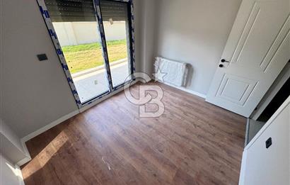 GARDEN BORNOVA BÜYÜK BAHÇELİ HAVUZLU SPOR SALONLU 1+1