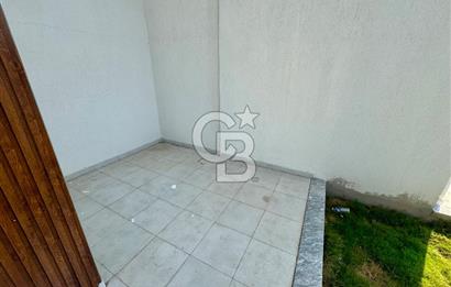 GARDEN BORNOVA BÜYÜK BAHÇELİ HAVUZLU SPOR SALONLU 1+1