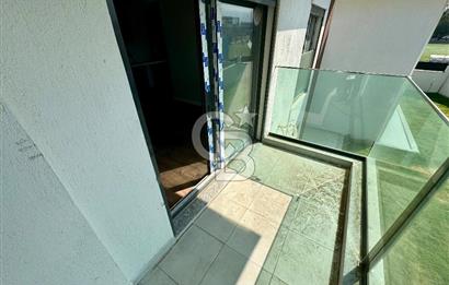GARDEN BORNOVA HAVUZLU SİTEDE BALKONLU 1+1 DAİRE 