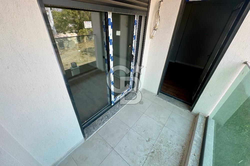 GARDEN BORNOVA SİTESİNDE SATILIK 2+1 DUBLEKS TERASLI HAVUZLU
