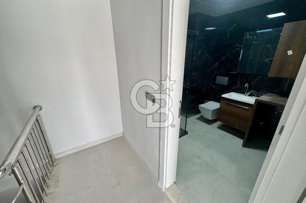 GARDEN BORNOVA SİTESİNDE SATILIK 2+1 DUBLEKS TERASLI HAVUZLU