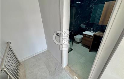 GARDEN BORNOVA SİTESİNDE 3+1 DUBLEKS TERASLI HAVUZLU DAİRE 