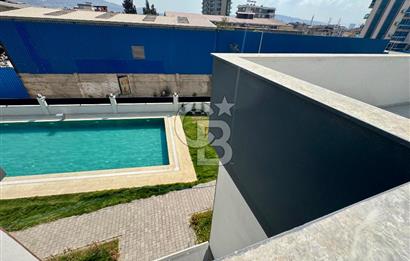 GARDEN BORNOVA SİTESİNDE 3+1 DUBLEKS TERASLI HAVUZLU DAİRE 