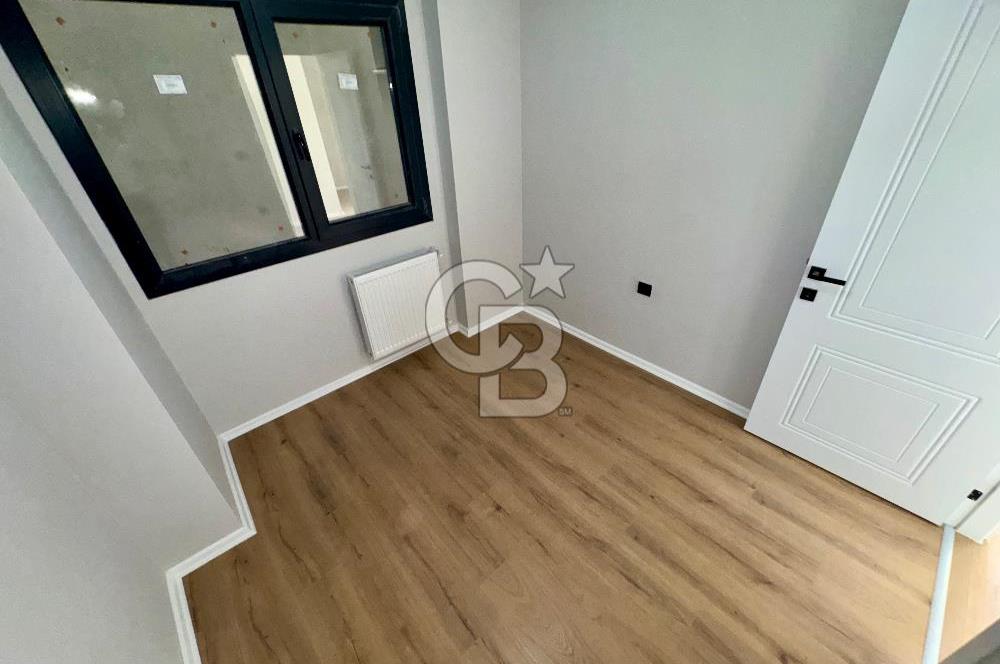 BORNOVA ATATÜRK MAH. YAVUZ CADDESİ SIFIR 2+1 DAİRE