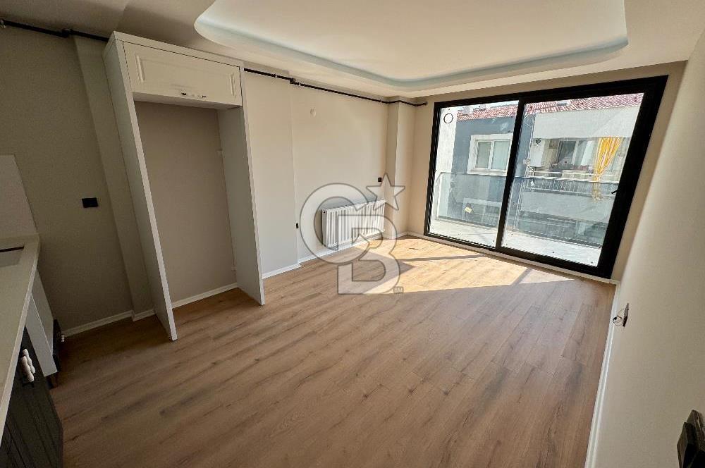 BORNOVA ATATÜRK MAH. YAVUZ CADDESİ SIFIR 2+1 DAİRE