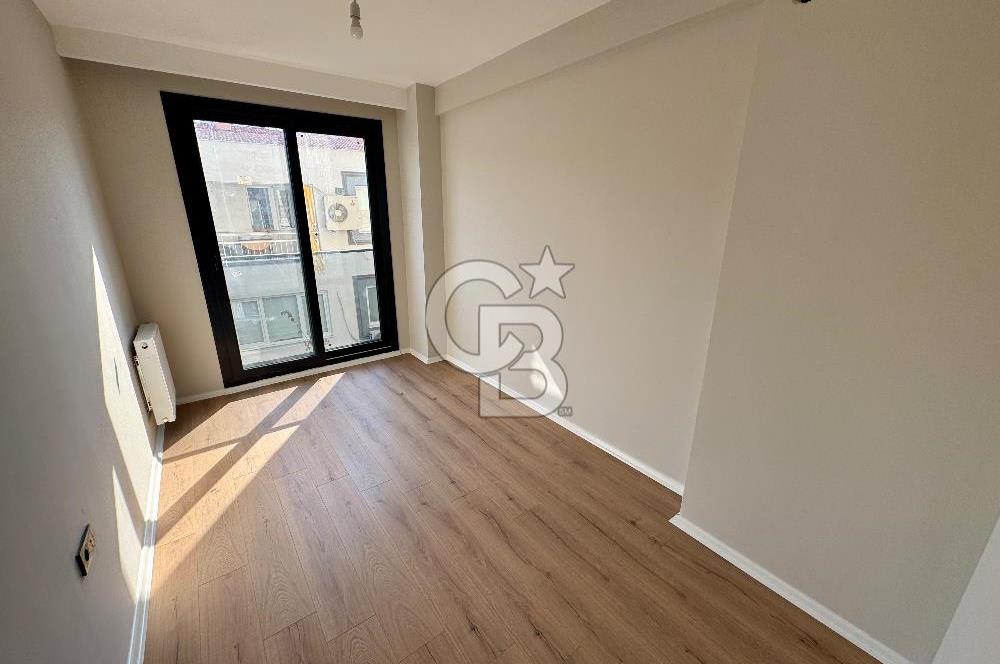 BORNOVA ATATÜRK MAH. YAVUZ CADDESİ SIFIR 2+1 DAİRE