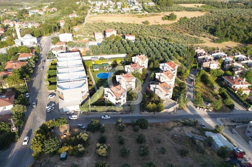 GÖYNÜKLÜ'DE HARİKA KONUMDA 6+1 VİLLA