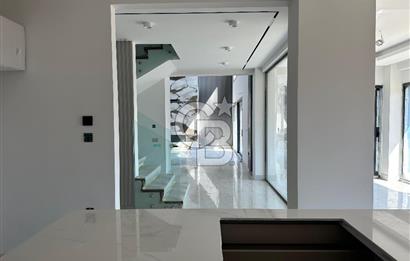 BURSA/NİLÜFERKÖY-SATILIK MODERN LÜKS VİLLA