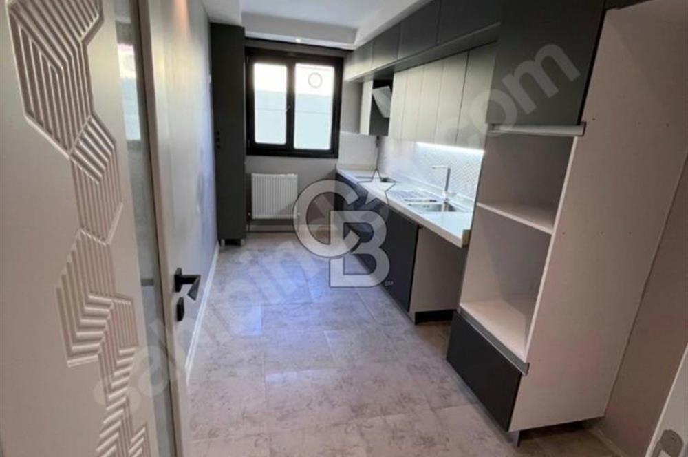 Sancaktepe Meclis Mahallesinde Satılık 2+1 daire butik sitede 