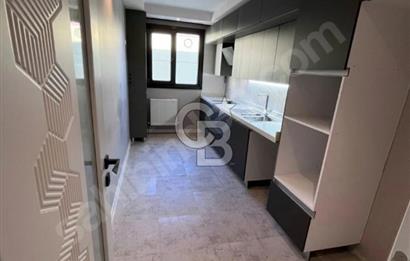 Sancaktepe Meclis Mahallesinde Satılık 2+1 daire butik sitede 