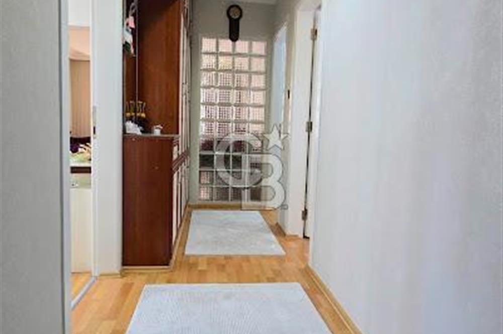 Yunus Emre Mahallesi Önder Sitesi'nde 130 M² Satılık Daire 