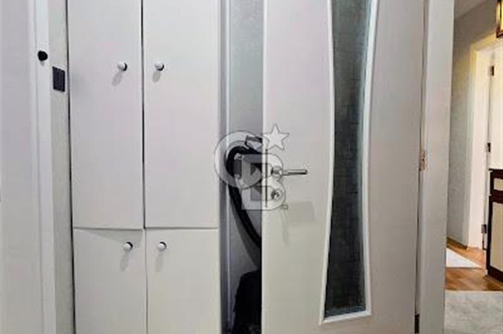 Yunus Emre Mahallesi Önder Sitesi'nde 130 M² Satılık Daire 
