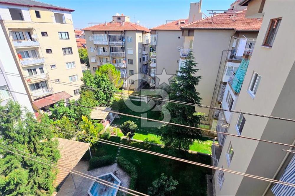 Yunus Emre Mahallesi Önder Sitesi'nde 130 M² Satılık Daire 