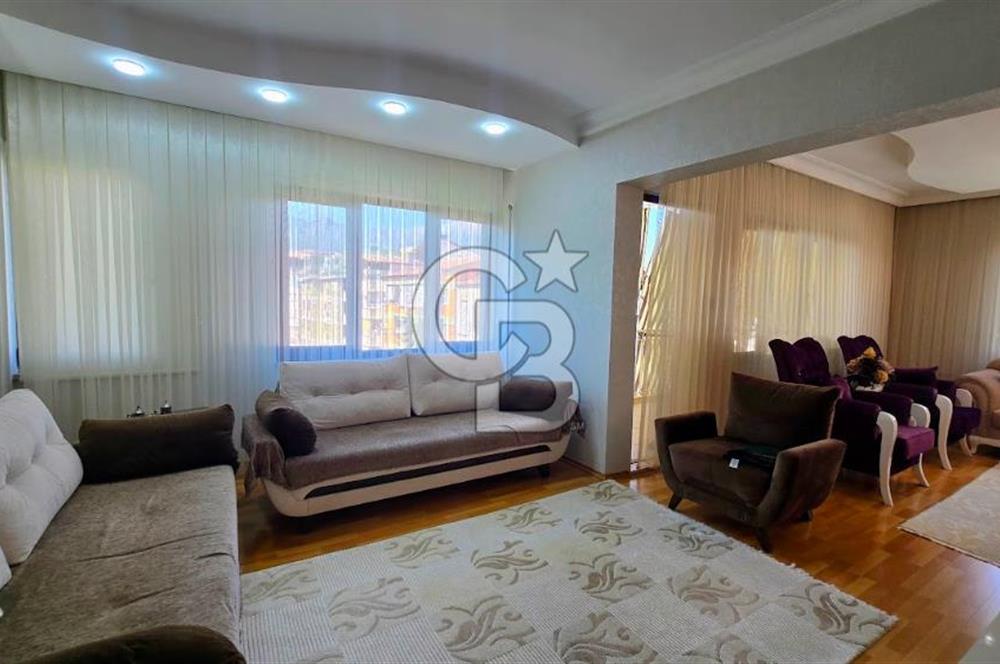 Yunus Emre Mahallesi Önder Sitesi'nde 130 M² Satılık Daire 
