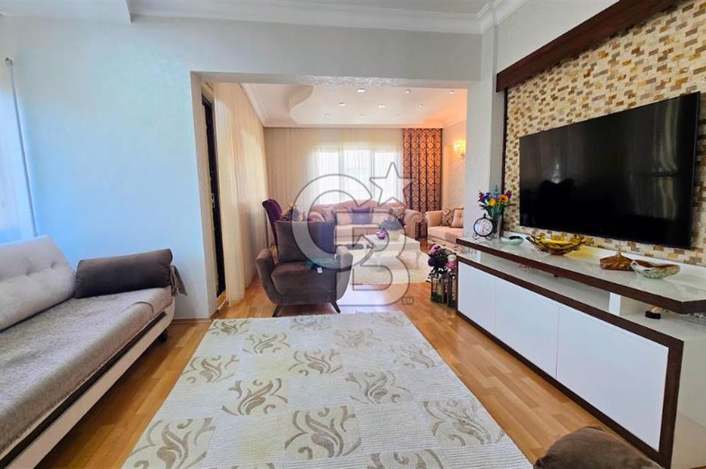 Yunus Emre Mahallesi Önder Sitesi'nde 130 M² Satılık Daire 