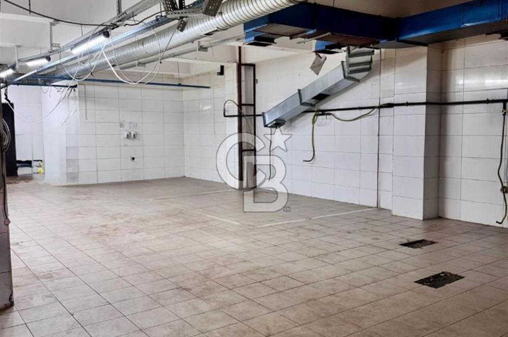 Sultanbeyli Aytop Gıda Sanayi Sitesi’nde Net 980 m2 Kiralık Dükkan