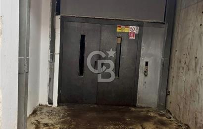 Sultanbeyli Aytop Gıda Sanayi Sitesi’nde Net 980 m2 Kiralık Dükkan