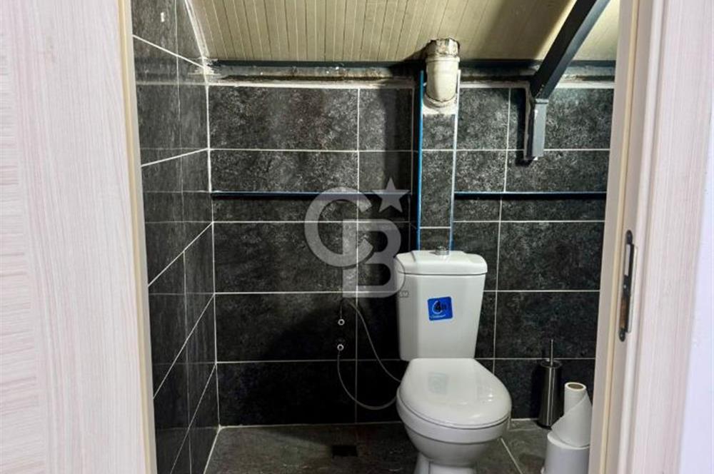 Sultanbeyli Aytop Gıda Sanayi Sitesi’nde Net 980 m2 Kiralık Dükkan