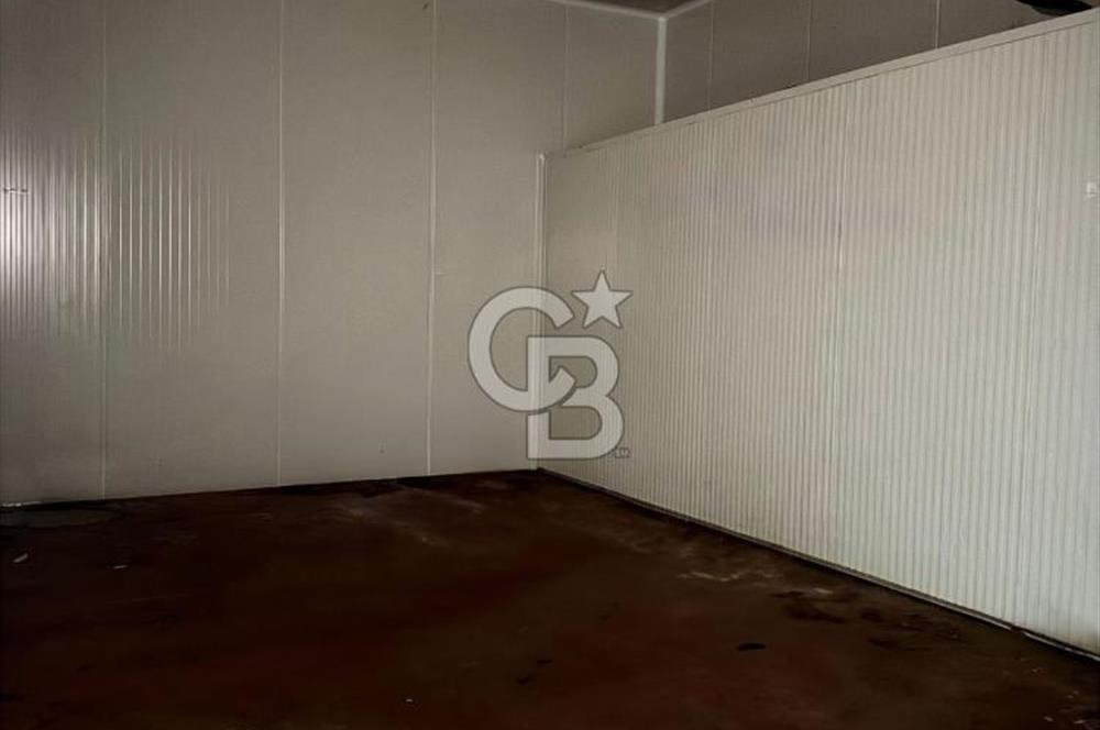 Sultanbeyli Aytop Gıda Sanayi Sitesi’nde Net 980 m2 Kiralık Dükkan