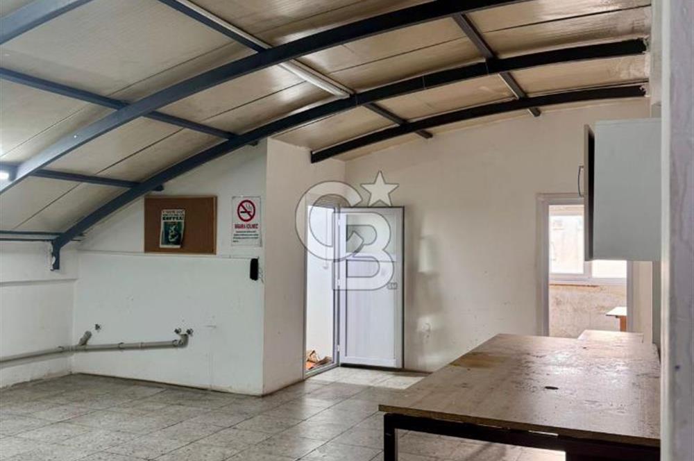 Sultanbeyli Aytop Gıda Sanayi Sitesi’nde Net 980 m2 Kiralık Dükkan