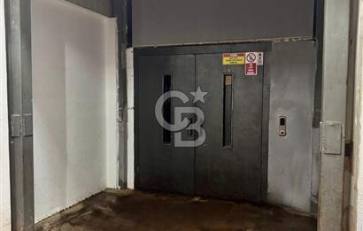 Sultanbeyli Aytop Gıda Sanayi Sitesi’nde Net 980 m2 Kiralık Dükkan