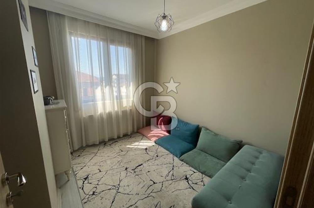 Güzelyalı da Merkezi Konumda 2+1 Satılık Daire