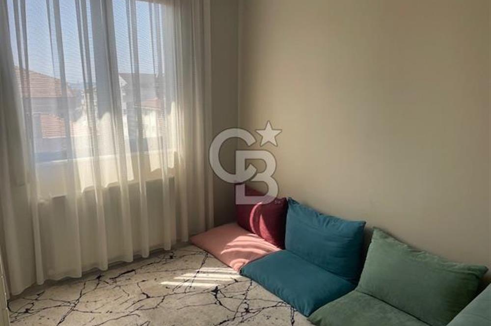 Güzelyalı da Merkezi Konumda 2+1 Satılık Daire