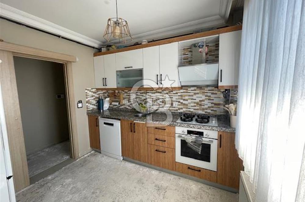 Güzelyalı da Merkezi Konumda 2+1 Satılık Daire