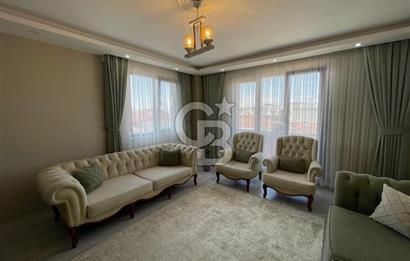 Güzelyalı da Merkezi Konumda 2+1 Satılık Daire