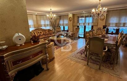 Yakacık 4+1 - 230 m2 Büyük Balkonlu Deniz Manzaralı Geniş Daire