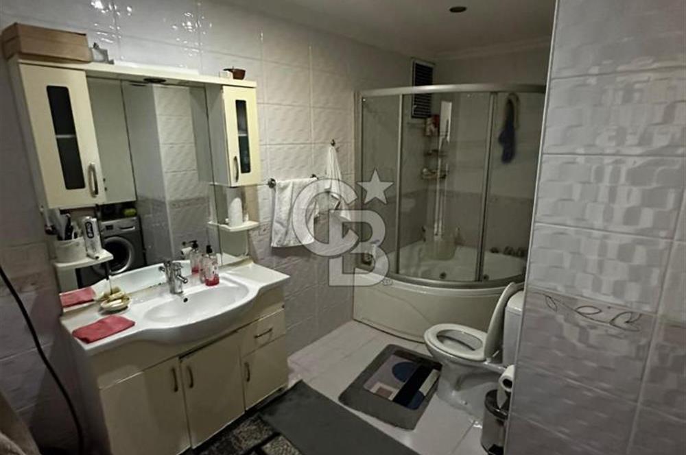 Yakacık 4+1 - 230 m2 Büyük Balkonlu Deniz Manzaralı Geniş Daire