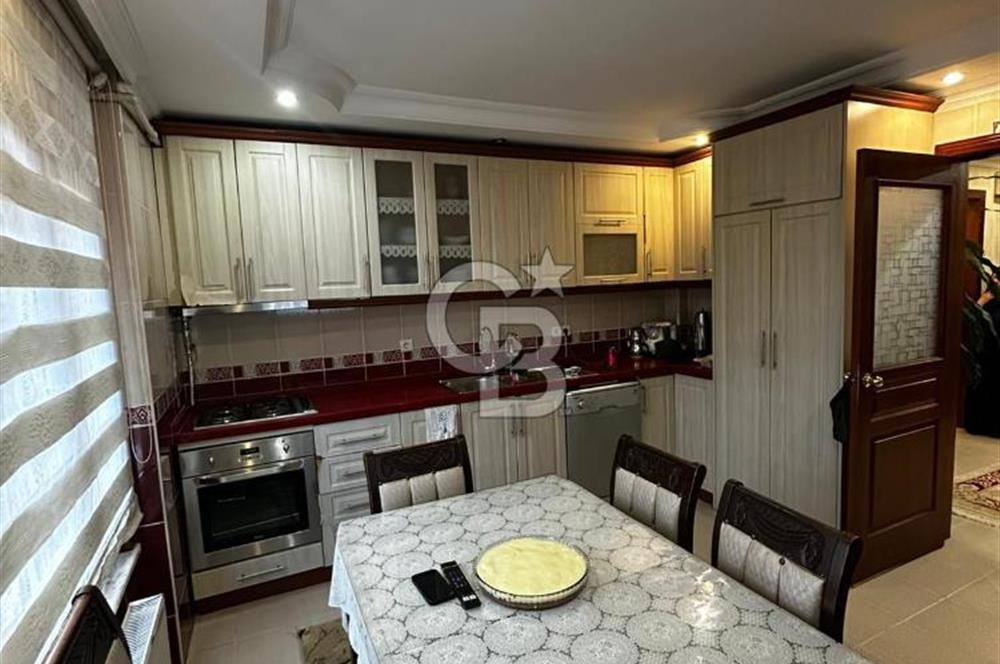 Yakacık 4+1 - 230 m2 Büyük Balkonlu Deniz Manzaralı Geniş Daire