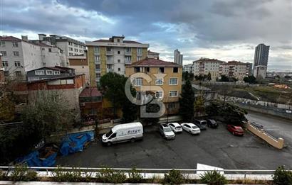 Yakacık 4+1 - 230 m2 Büyük Balkonlu Deniz Manzaralı Geniş Daire