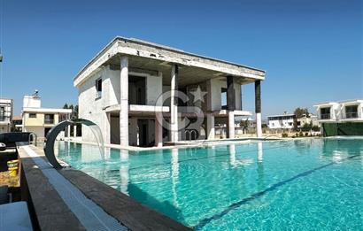 TAŞUCU/KUM MH. BOSPHORUS CİTY İÇERİSİNDE 3+1 SATILIK VİLLA