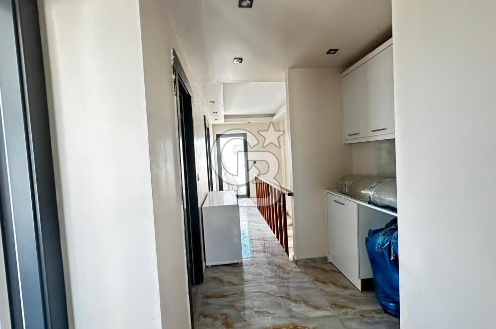 TAŞUCU/KUM MH. BOSPHORUS CİTY İÇERİSİNDE 3+1 SATILIK VİLLA