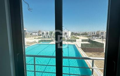 TAŞUCU/KUM MH. BOSPHORUS CİTY İÇERİSİNDE 3+1 SATILIK VİLLA