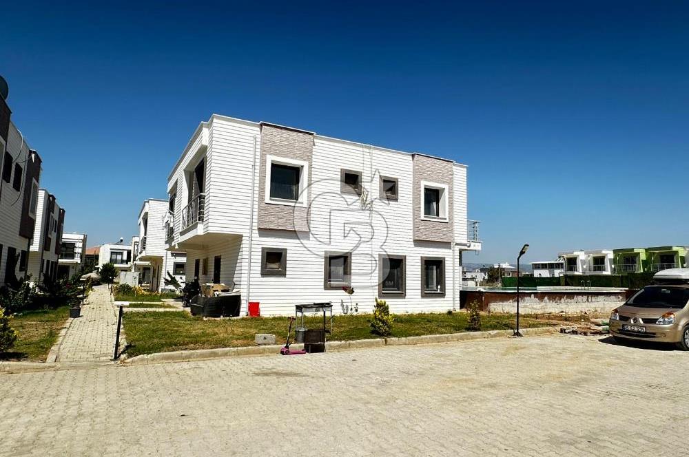 TAŞUCU/KUM MH. BOSPHORUS CİTY İÇERİSİNDE 3+1 SATILIK VİLLA