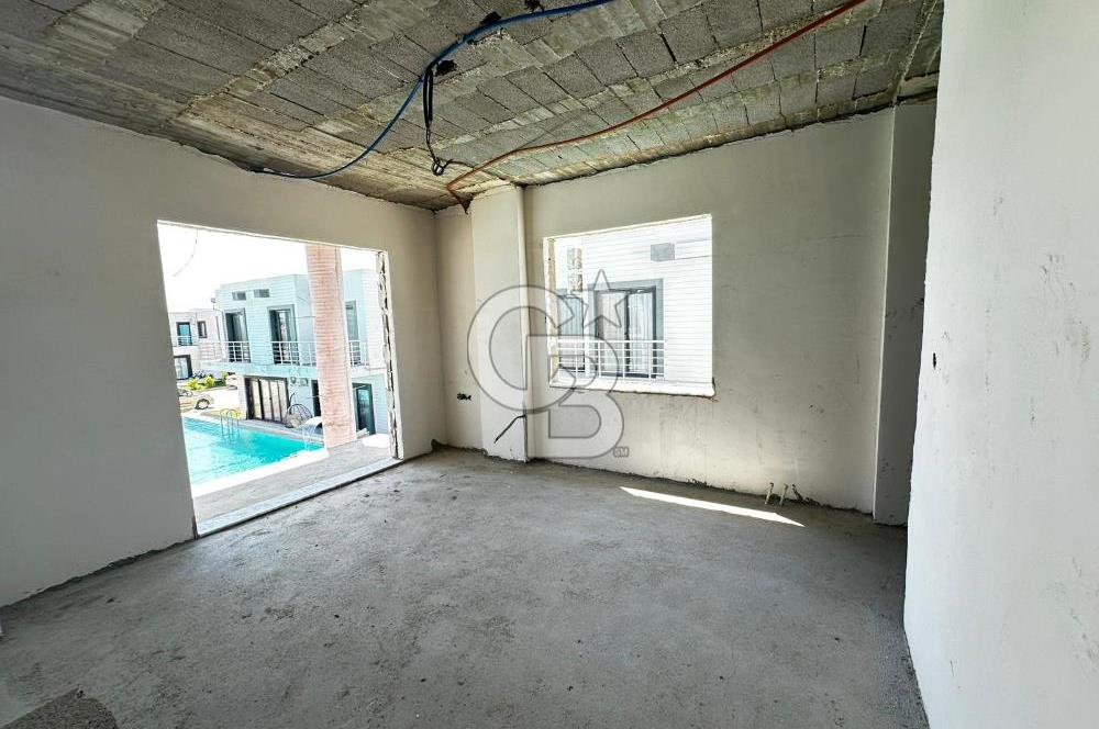 TAŞUCU/KUM MH BOSPHORUS CİTY'DE NATAMAM 4+1 SATILIK VİLLA