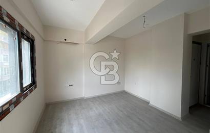 Girne Caddesinde Kiralık 1+1 Daire