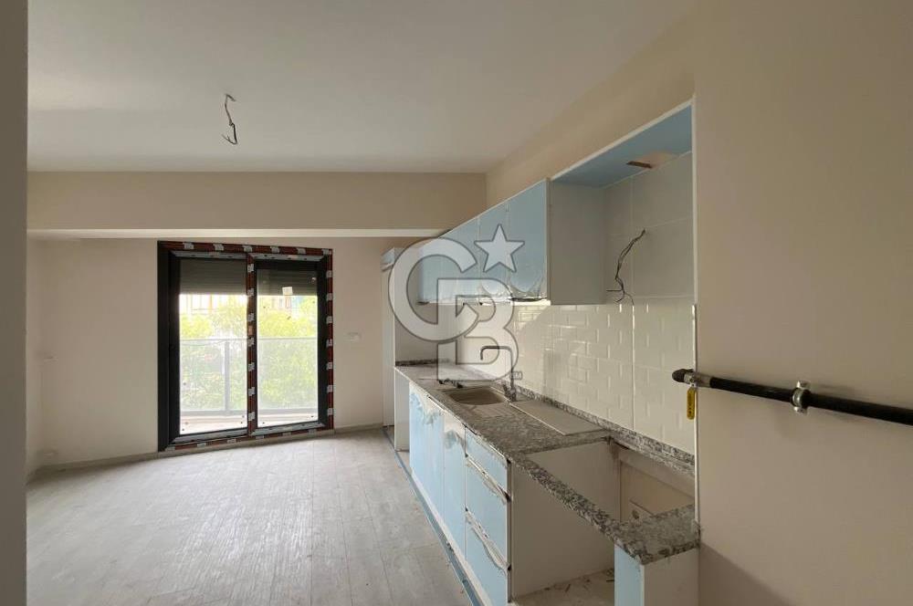 GİRNE CADDESİ ÜZERİNDE KİRALIK 1+1 DAİRE