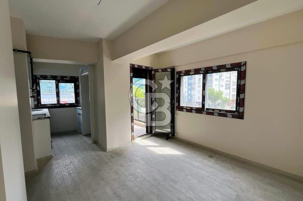 Girne Caddesinde Kiralık 1+1 Daire