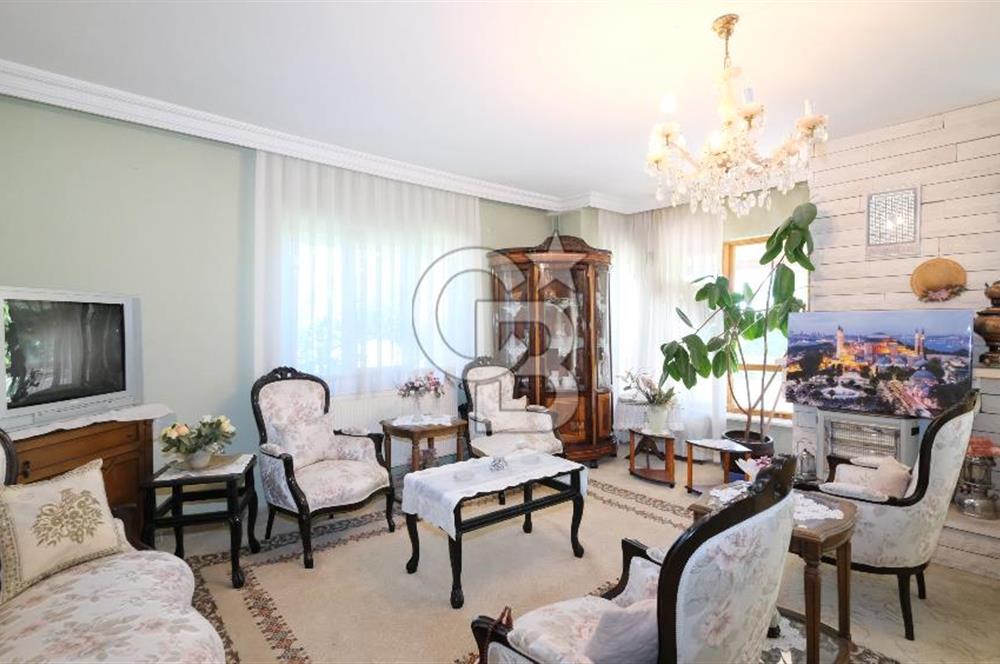 GÖLBAŞI GÖKKUŞAĞI SİTESİNDE SATILIK TRİPLEX KÖŞE VİLLA