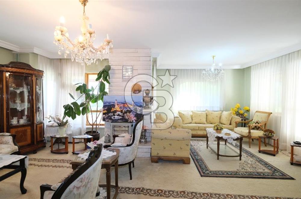 GÖLBAŞI GÖKKUŞAĞI SİTESİNDE SATILIK TRİPLEX KÖŞE VİLLA