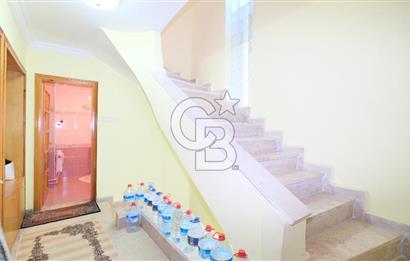 GÖLBAŞI GÖKKUŞAĞI SİTESİNDE SATILIK TRİPLEX KÖŞE VİLLA