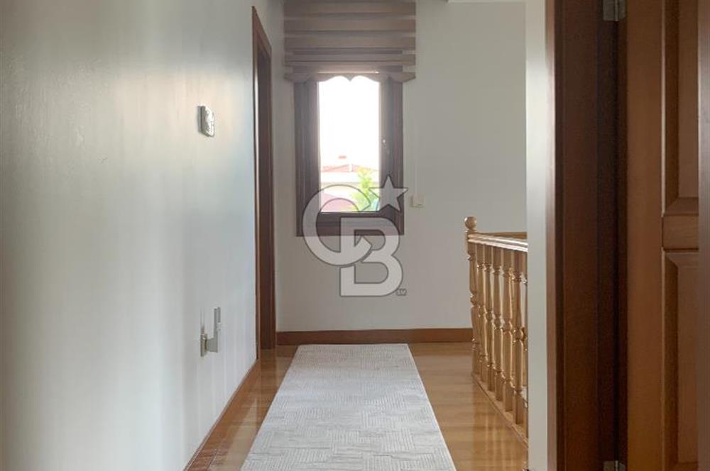 ANKARA GÖLBAŞINDA SİTE İÇİ MÜSTAKİL PEYZAJLI 5+1 SATILIK VİLLA