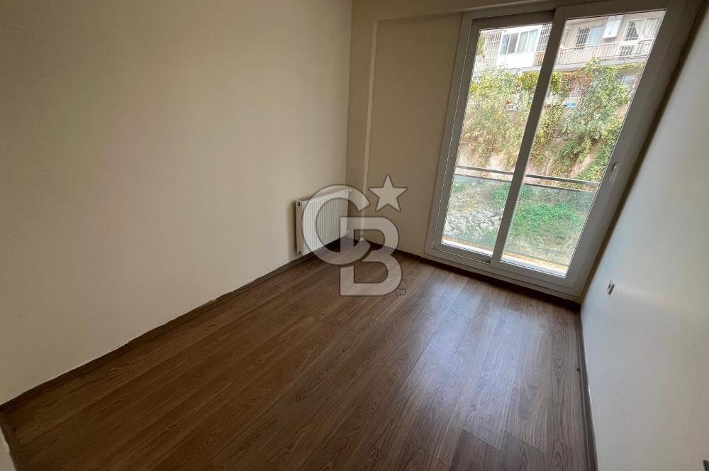 İzmir Konak Karataş bölgesinde satılık 3+1 daire