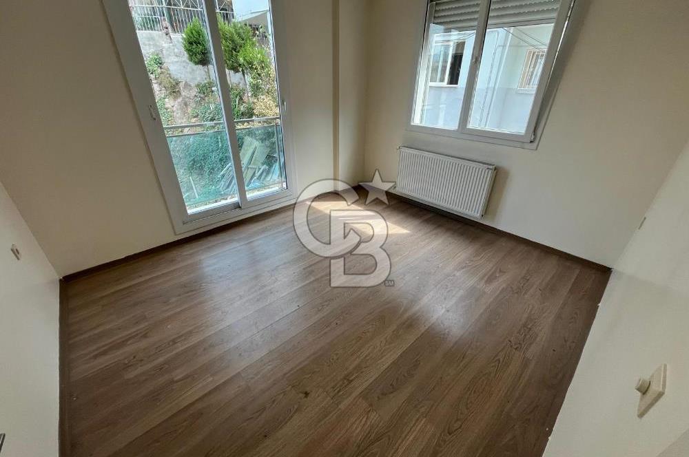 İzmir Konak Karataş bölgesinde satılık 3+1 daire