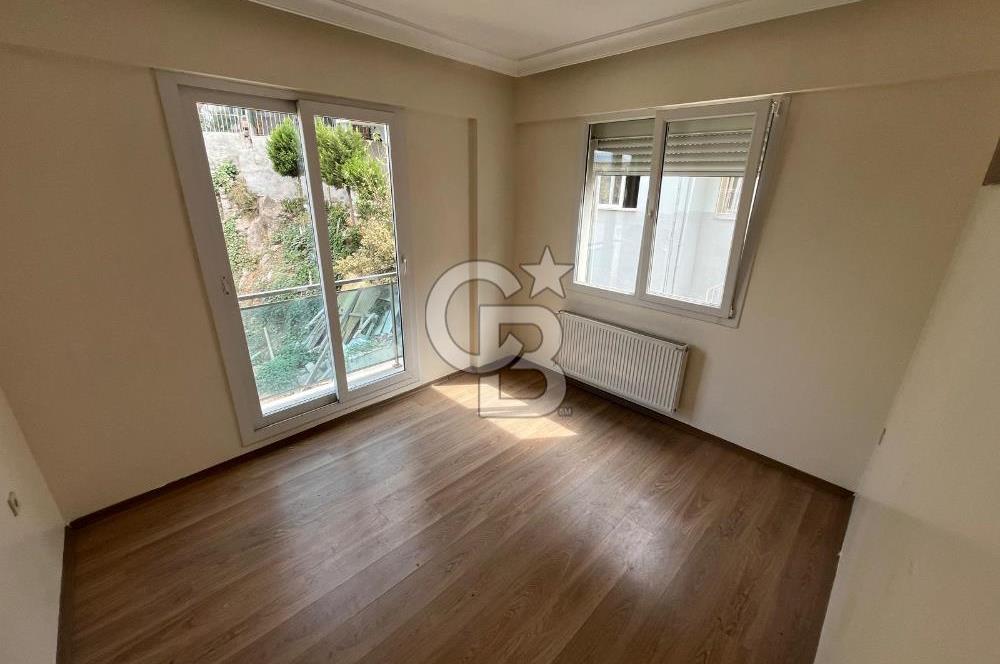 İzmir Konak Karataş bölgesinde satılık 3+1 daire