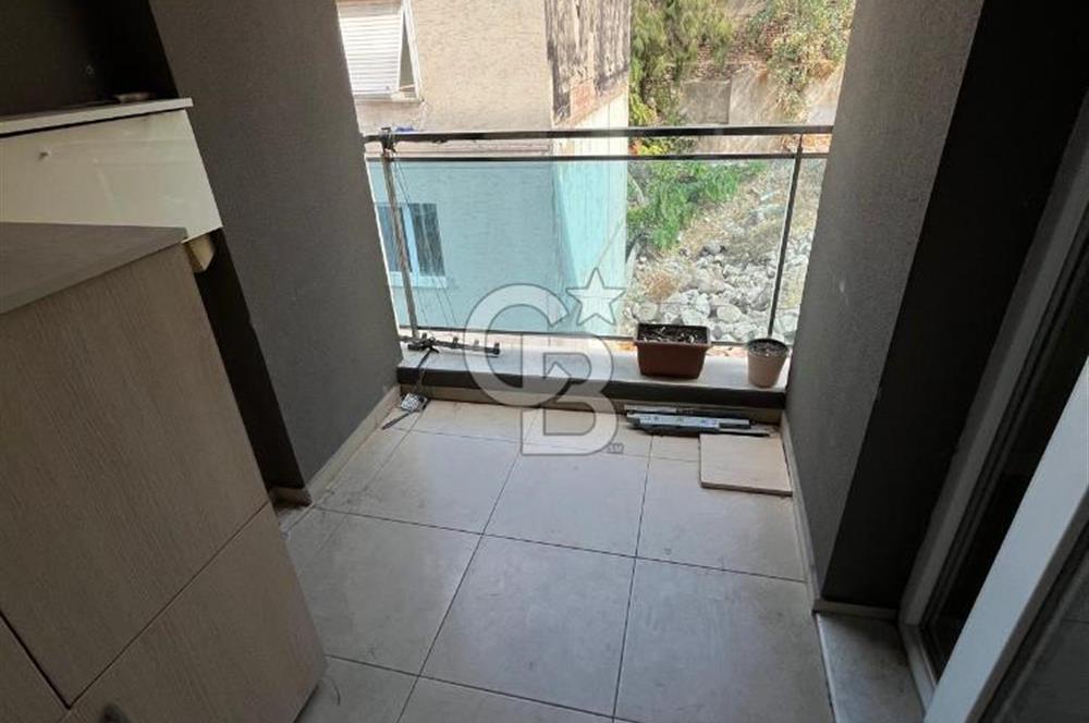 İzmir Konak Karataş bölgesinde satılık 3+1 daire