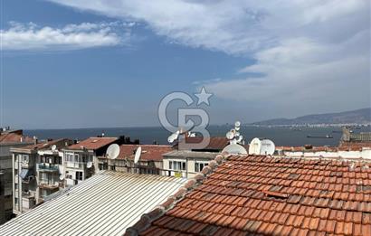 İzmir Konak Karataş bölgesinde satılık 3+1 daire
